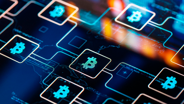 Топ-5 монет для стейкинга с максимальным доходом